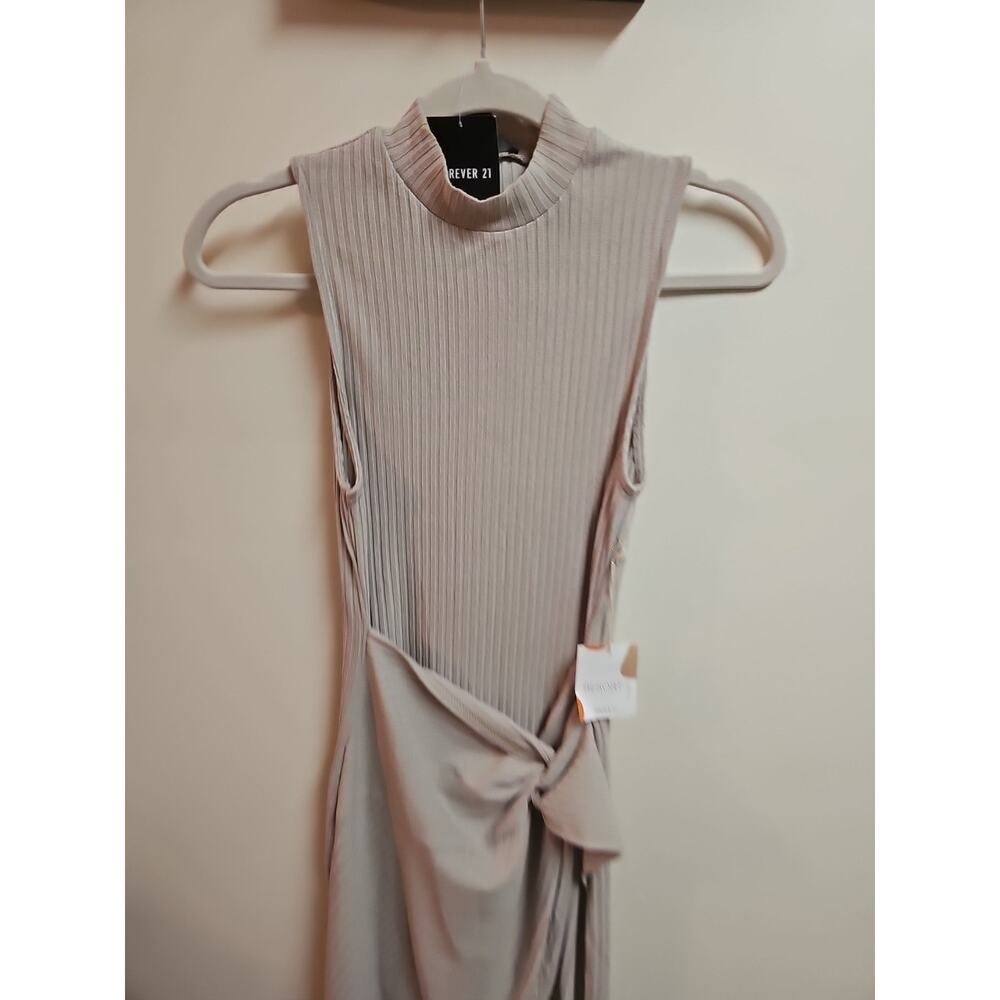 Forever 21 Resort Collection Tan Fitted Sweater Wrap Dress Size S NWT - Picture 2 of 8